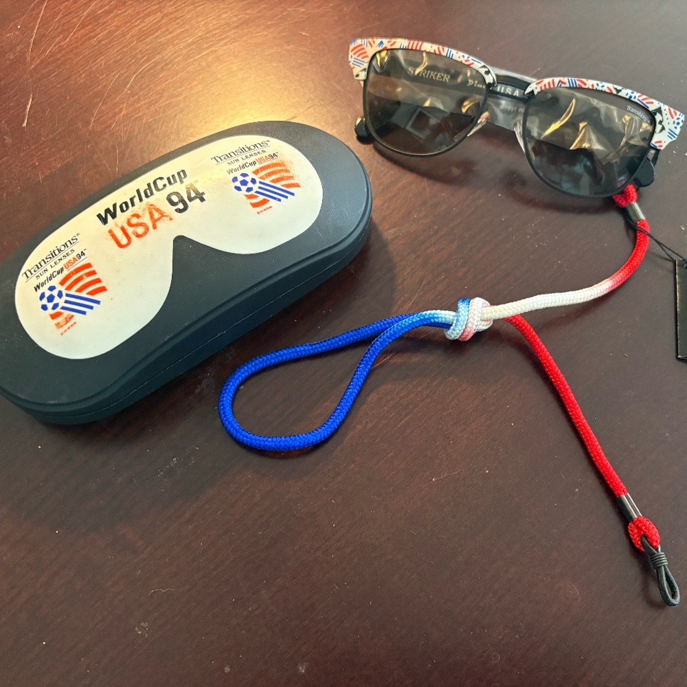 Auhentic Limited Edition World Cup Soccer USA Sunglasses w/Transitional Lenses